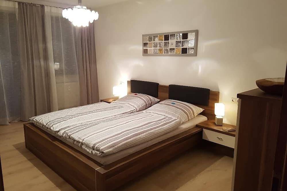Ganze Wohnung, Feriendomizil 80 qm zentral in der Nähe von Weiden und Grafenwöhr in Neustadt an der Waldnaab, Naturpark Nördlicher Oberpfälzer Wald