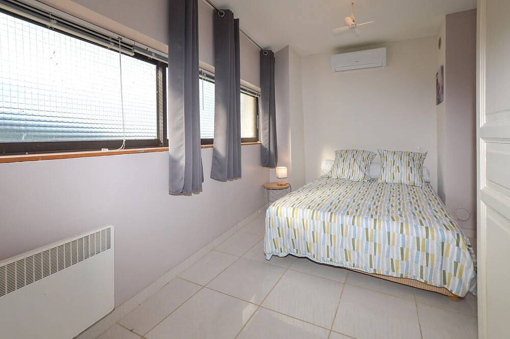Beautiful home in Biguglia with sauna in Biguglia, Région de Bastia
