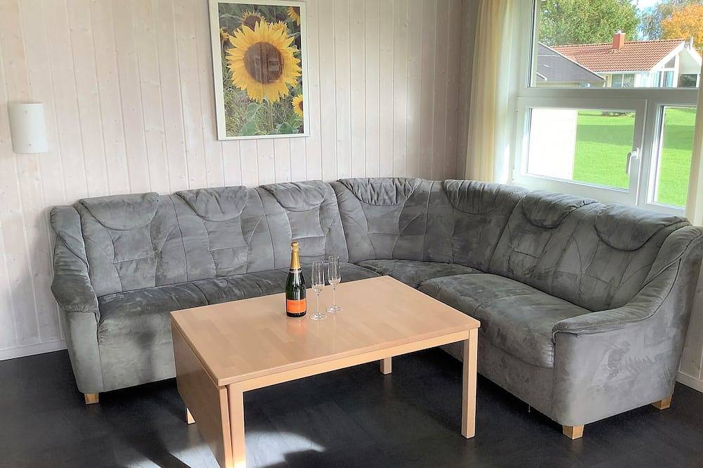 Strandhaus im Ferienpark Schönhagen für 6 Personen mit Sauna in Schönhagen, Brodersby