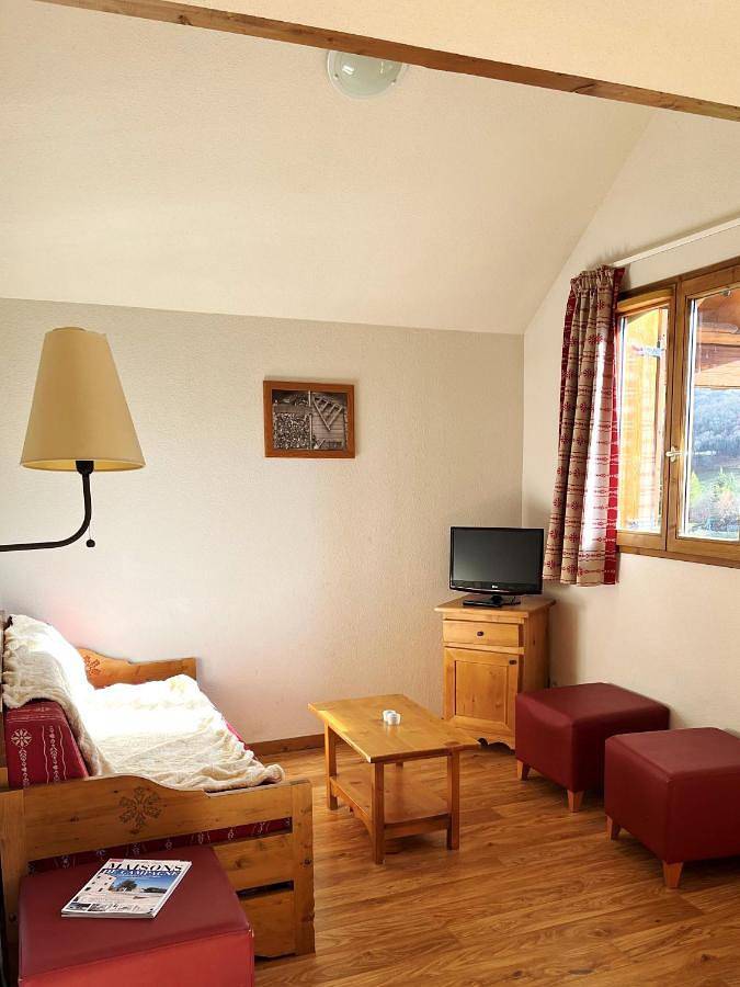Parc de vacances pour 4 personnes, animaux acceptés dans les Alpes francaises - 3