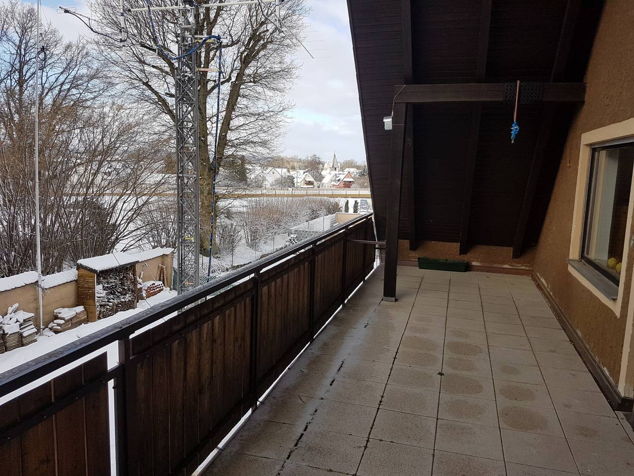 Ganze Wohnung, Ferienwohnung Orths - Ferienwohnung mit überdachtem großen Balkon in Muhr am See, Fränkisches Seenland