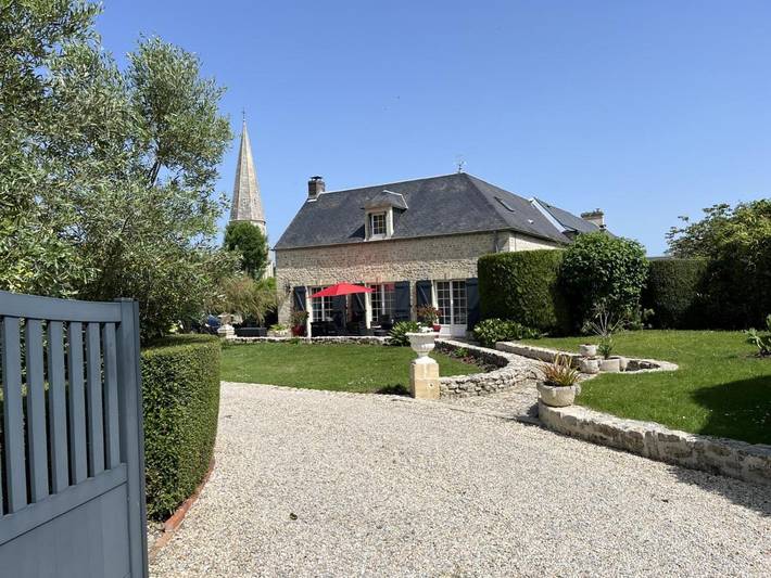 Chambre d’hôte pour 2 personnes, avec Terrasse ainsi que Jardin et Vue à Longueville