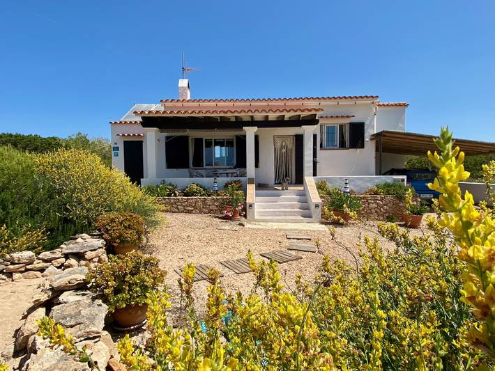 Villa para 5 pessoas, com jardim e vista para o lago e ainda terraço, com animais de estimação em Formentera