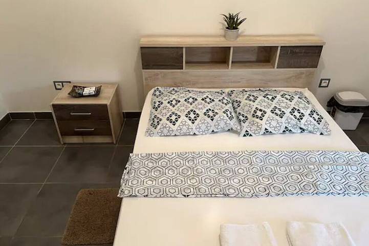 Lovely homestay hotel room, 10 minutes from the beach! in Cayenne, Französisch-Guayana