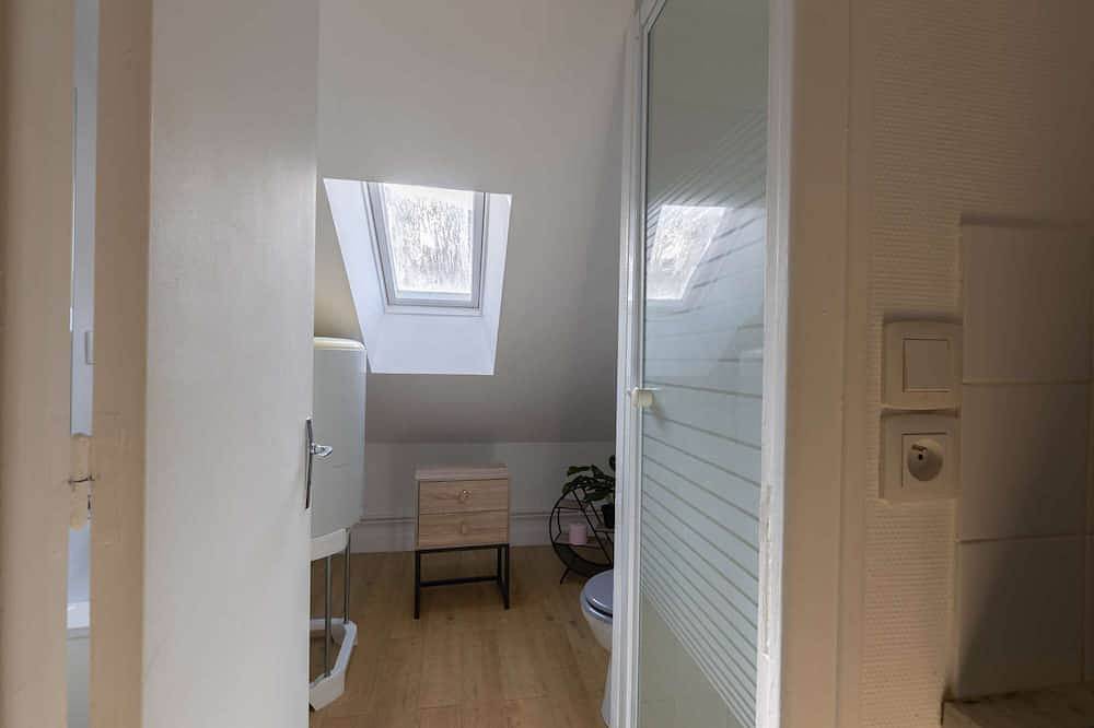 Entire apartment, L'appart K-bane -wifi Fibre- Checkin Auto- 2 p in Le Mans, Sarthe