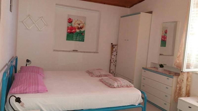 Casa vacanza per 5 persone, con terrazza e panorama a Marina di Camerota