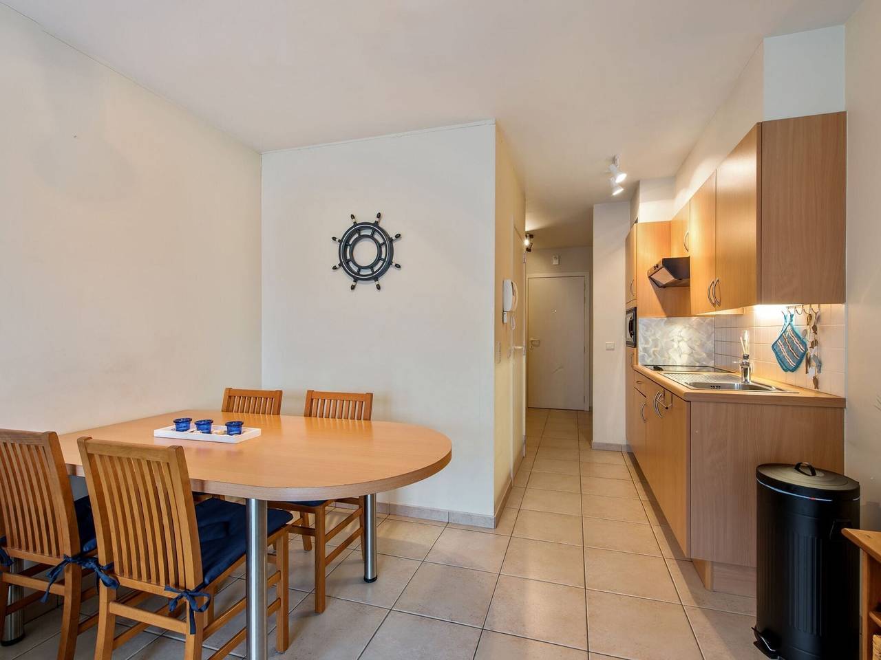 Ganze Wohnung, Studio in St-Idesbald mit Meerblick Balkon in Koksijde-Bad, Koksijde