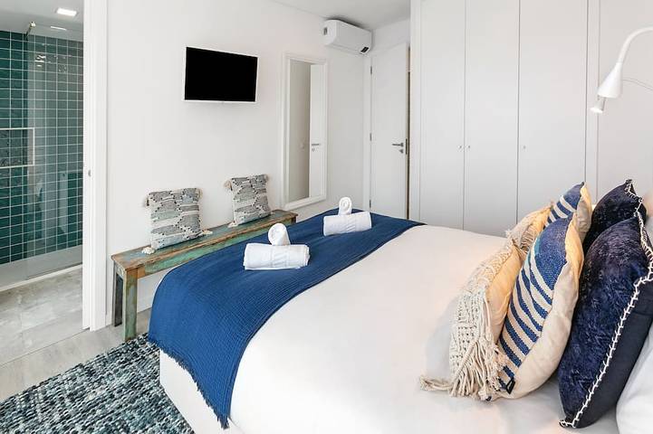 Entire apartment, Consolação & Supertubos - Beach House Ii in Peniche, Leiria District