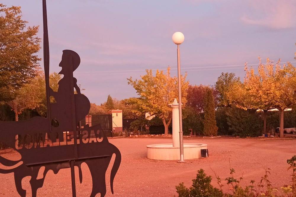 Villa Castellanos cerca de las Lagunas de Ruidera in Argamasilla de Alba, Provincia de Ciudad Real