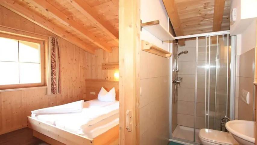 Ferienhaus für 9 Personen, mit Terrasse und Sauna in Hintertux - 3