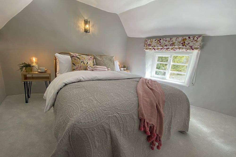 Luxury Cottage w/hot tub in the Peak District in Curbar, Derbyshire