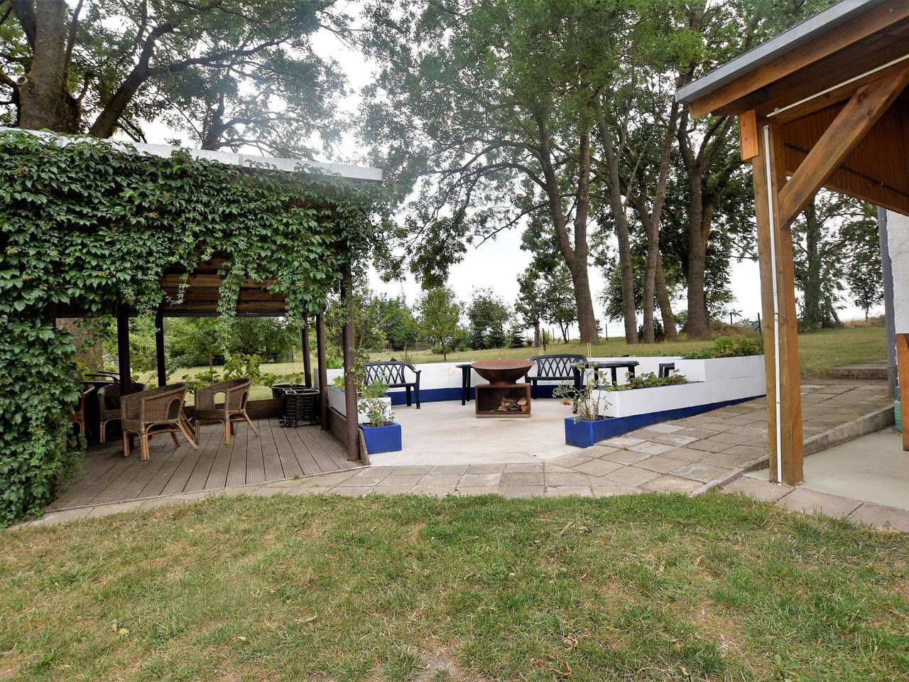 Ganze Wohnung, Geräumige Ferienwohnung in Boddin mit Garten in Boddin, Mecklenburgische Seenplatte