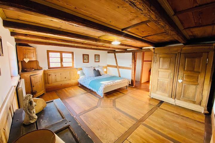 Location de vacances pour 14 personnes, avec terrasse ainsi que piscine et jacuzzi à Rangen - 2