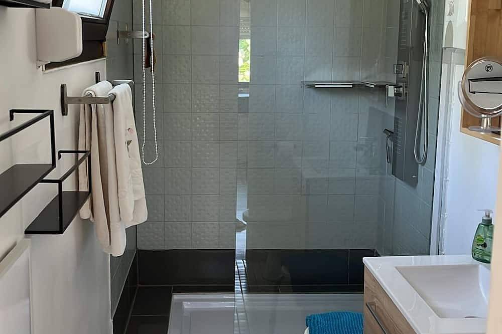 Gemütliches Gästehaus mit Zugang zum Wasser! in Tegel Berlin, Berlin