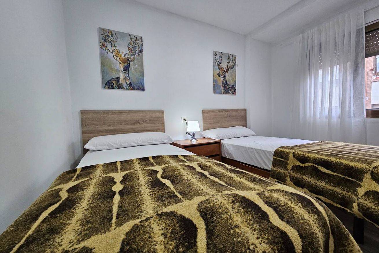 Apartamento entero, 1A113 Moderno 3 dormitorios in Moreda, Gijón