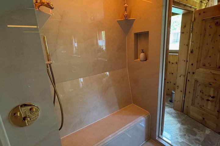 Schwarzwald-Villa mit Indoor-Pool in Mittelfalkau (Feldberg), Feldberg