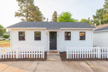 Glamping for 2 Guests in Spearfish, Black Hills, Picture 3