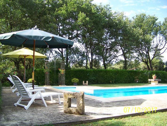 Location de vacances pour 4 personnes, avec piscine ainsi que terrasse et jardin dans le Vaucluse - 2