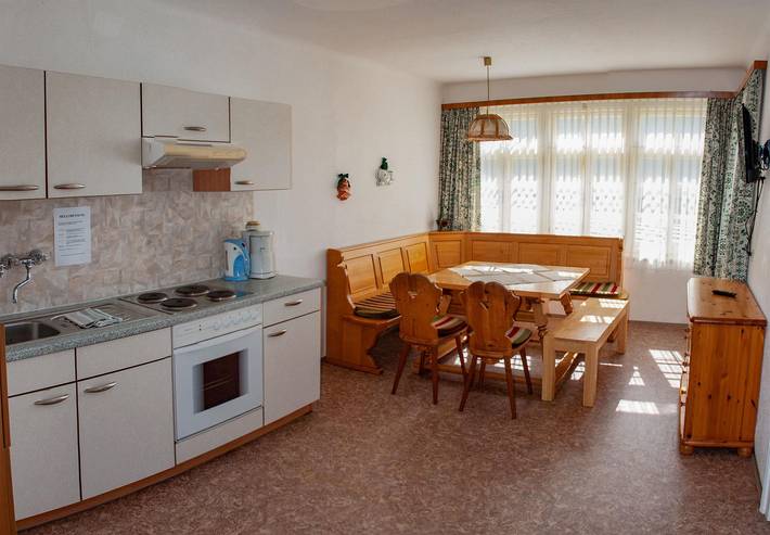 Ferienwohnung für 7 Personen, mit Seeblick und Garten sowie Ausblick, kinderfreundlich in Seeboden - 4