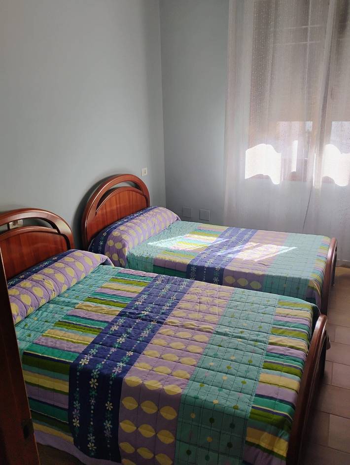 Ferienhaus 'Beiramar' mit privater Terrasse und Wlan in Praia da Ribeira Grande (Boiro), Boiro