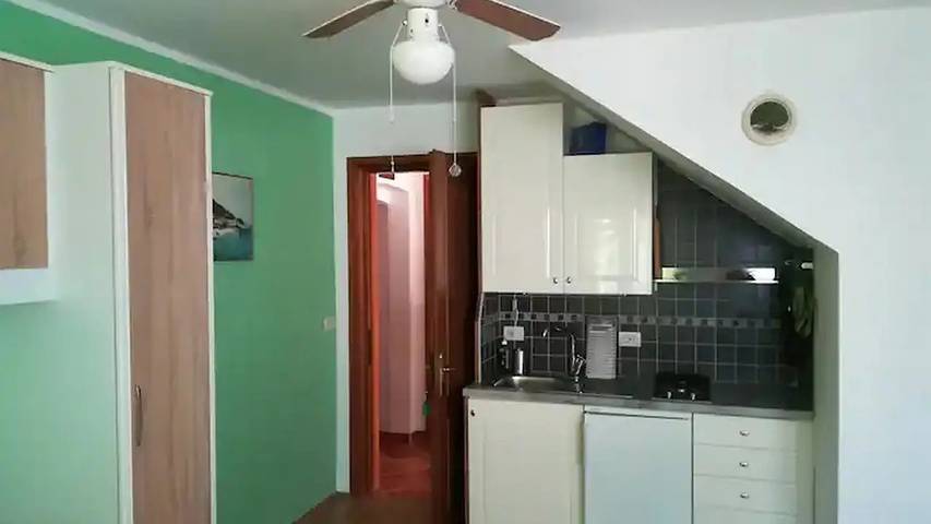 Gîte pour 2 personnes, avec Terrasse à Ville de Cres - 3