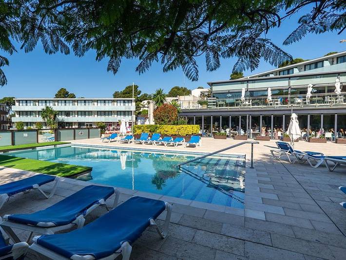 Camping para 4 personas, con piscina para niños en Platja d'Aro