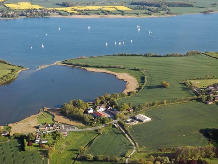 Ferienwohnung für 2 Personen, mit Terrasse und Garten sowie Seeblick in Kappeln & Umgebung