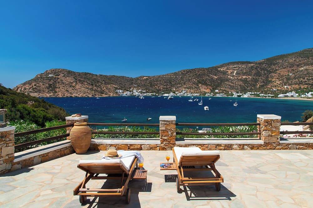 Sifnos Theros Villa in Vathi Beach, Sifnos
