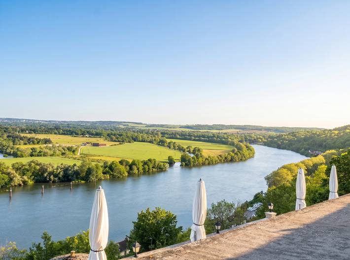 Apartamento entero, Apartamento con balcón en Freneuse - 54 m² in Freneuse, Yvelines