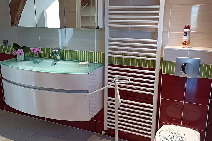 Location de vacances pour 2 personnes, avec terrasse à Bréhémont - 3