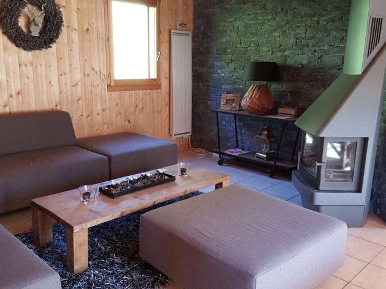 Chalet de luxe 9 pers. avec cheminée, proche télécabines, Wi-Fi, équipements complets et terrasse in La Chapelle-d'Abondance, Les Portes du Soleil