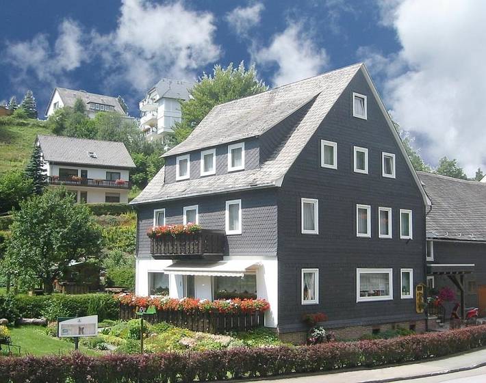 BnB für 2 Personen, mit Terrasse und Garten sowie Ausblick in Willingen