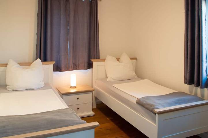 Ferienhaus für 4 Personen, mit Garten in Bergen auf Rügen - 2