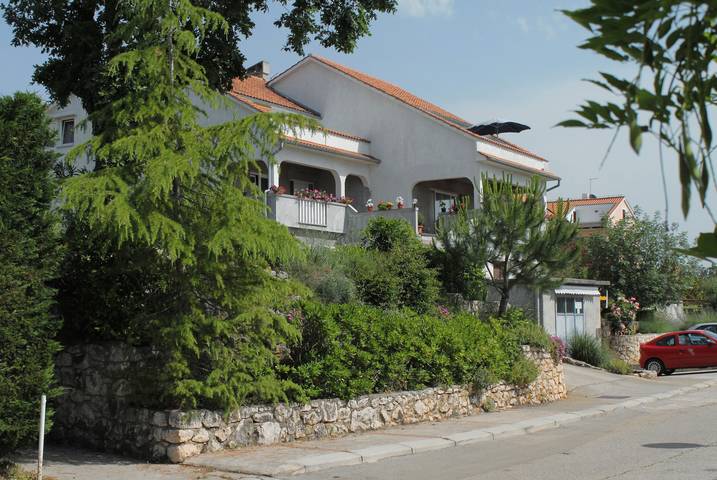 Ferienwohnung für 4 Personen, mit Balkon/Terrasse auf Krk - 2