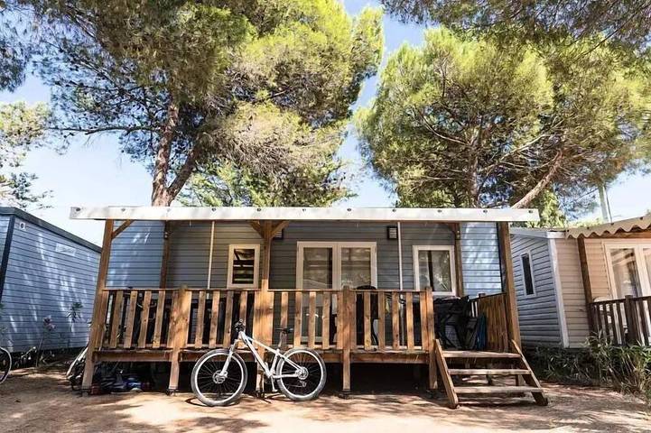 Camping pour 6 personnes à Le Barcarès