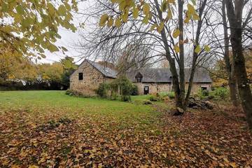 Gîte pour 4 personnes, avec jardin à Bréel