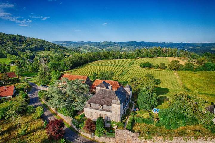 Gîte pour 4 personnes, avec jardin et terrasse à Saint-Bazile-de-Meyssac