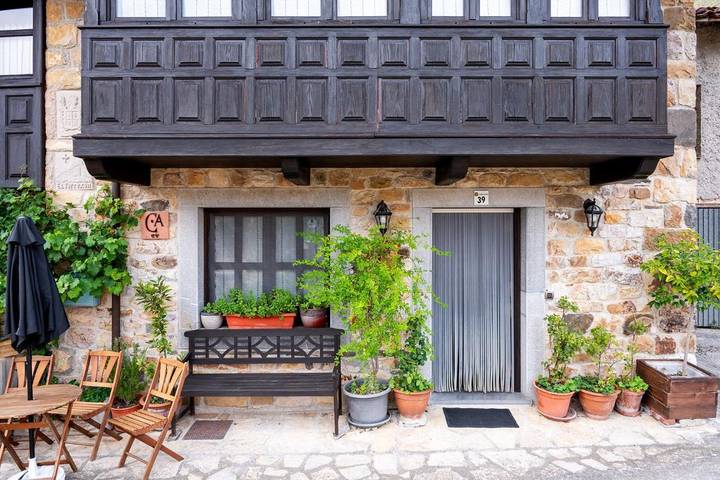 Casa rural para 6 personas, con vistas y terraza en Parque Natural de Redes - 2