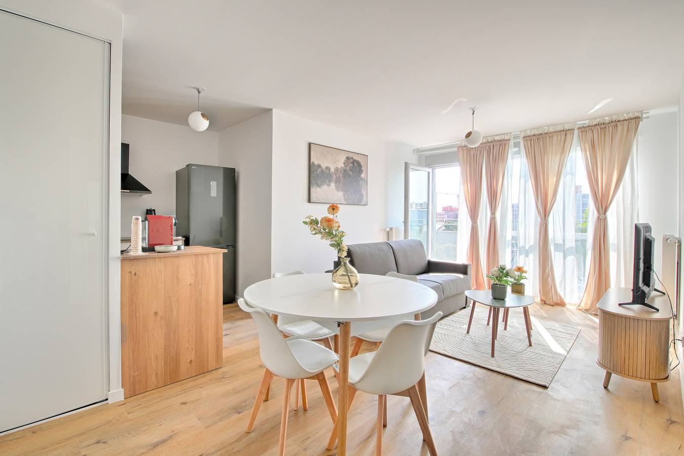 Appartement entier, Le Belvédère de Seine - Appt avec balcon & parking in Alfortville, Val-de-Marne