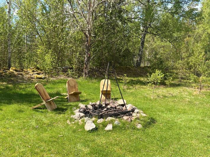 Hus Kråksmåla – Secluded Lakefront Holiday Home with Boats in Småland in Nybro