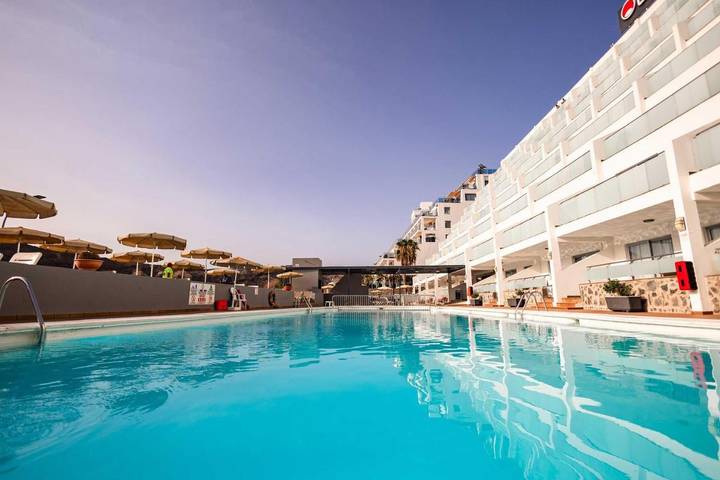 Apartahotel para 2 personas, con Balcón y Terraza además de Piscina para niños y Piscina en Puerto Rico (Gran Canaria)