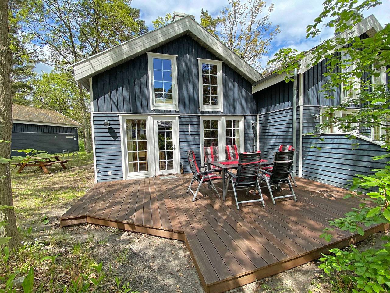 F: Strandhaus Ostseewelle mit Terrasse - Strandhaus Ostseewelle mit Terrasse in Baabe, Rügen
