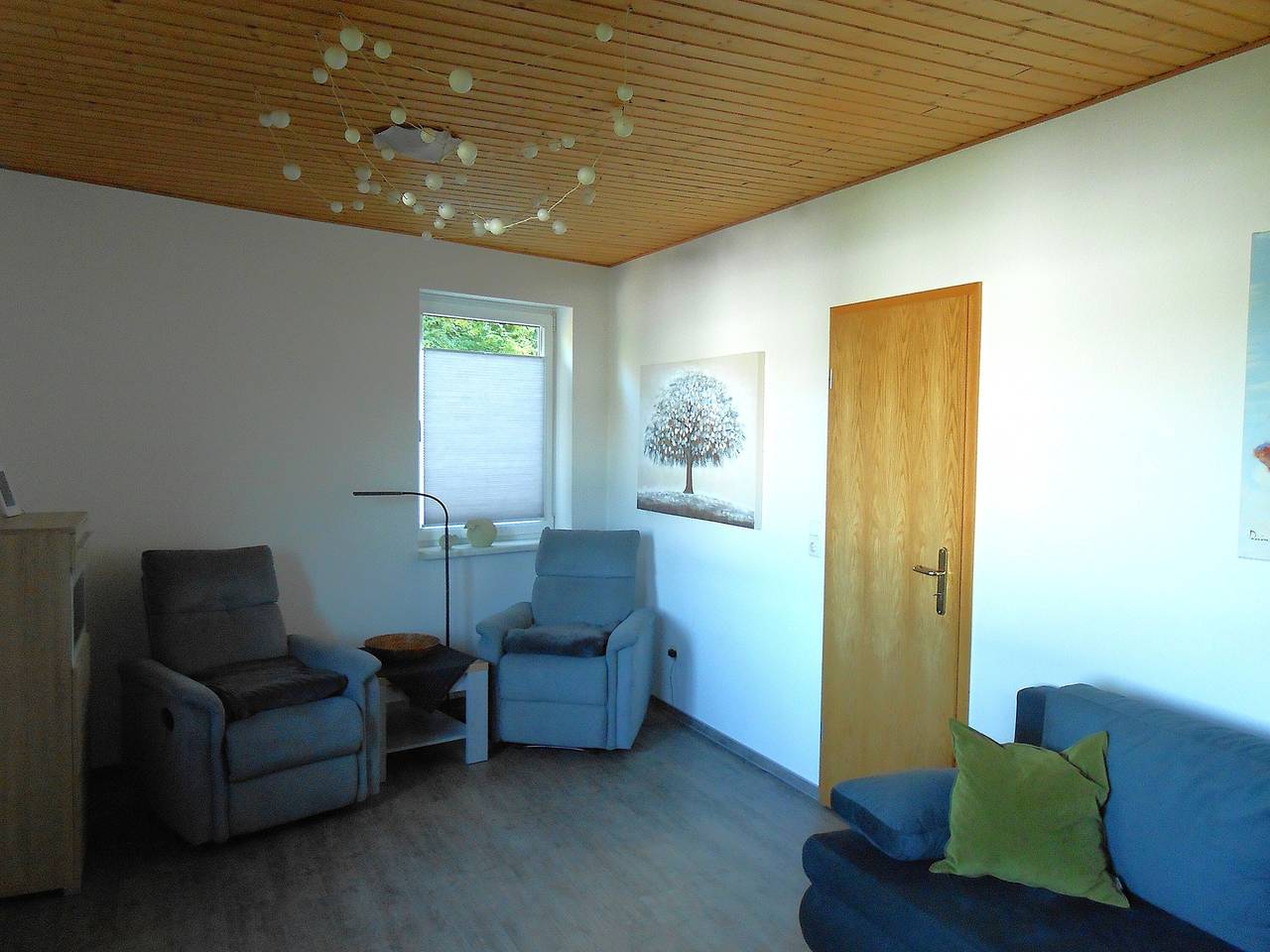 Ganze Wohnung, Apartment 'Im Tal Olsberg' mit Bergblick, privater Terrasse und Wlan in Olsberg, Hochsauerlandkreis