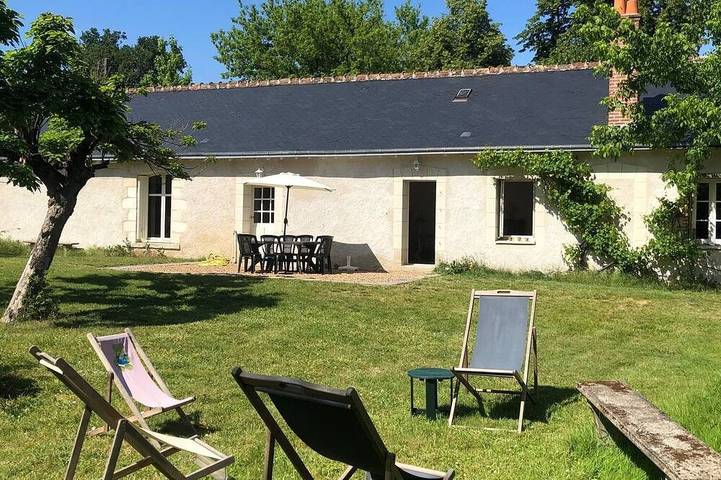 Location de vacances pour 7 personnes, avec Jardin à Ballan-Miré