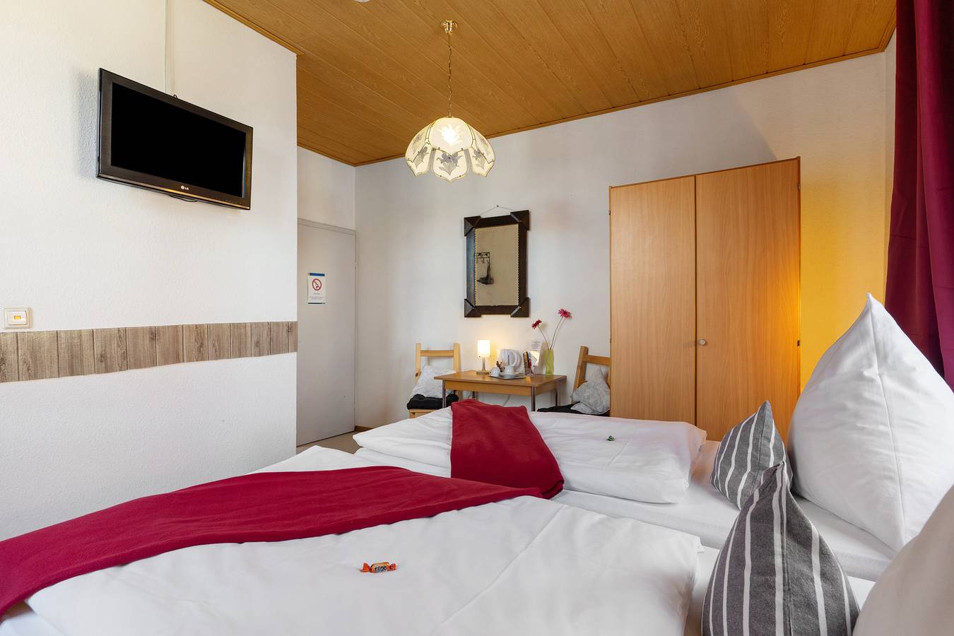 Zimmer 'Doppelzimmer 3' mit Gemeinschaftsterrasse in Oberkirch, Mittlerer Schwarzwald