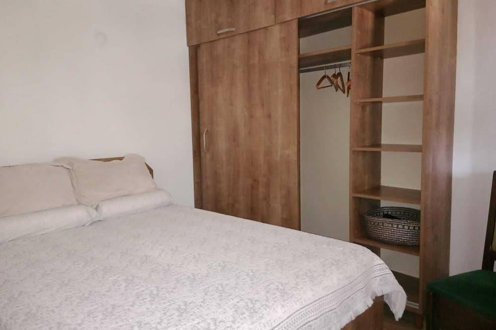 Detached, stone house with garden, 1+1 layout, magnificent view in Assos-Arıklı. in Ayvacık, Turkse Egeïsche Zee