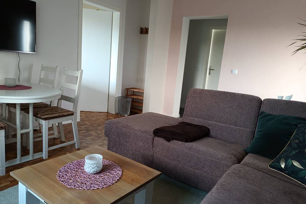 Ganze Wohnung, Ferienwohnung am Bergsee Ratscher in Schleusingen, Hildburghausen und Umgebung