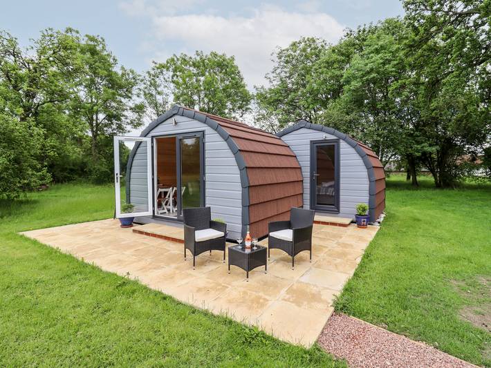 Cabane pour 4 personnes avec jardin in Gloucestershire