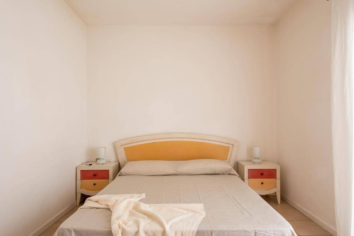 Ganze Wohnung, Elegante Residenz Ea Bianca 2 Schlafzimmer für 6 Personen plus Zustellbett verfügbar Nr. 0715 in Arzachena, Costa Smeralda
