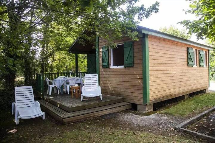 Chalet pour 2 personnes, avec Terrasse et Piscine